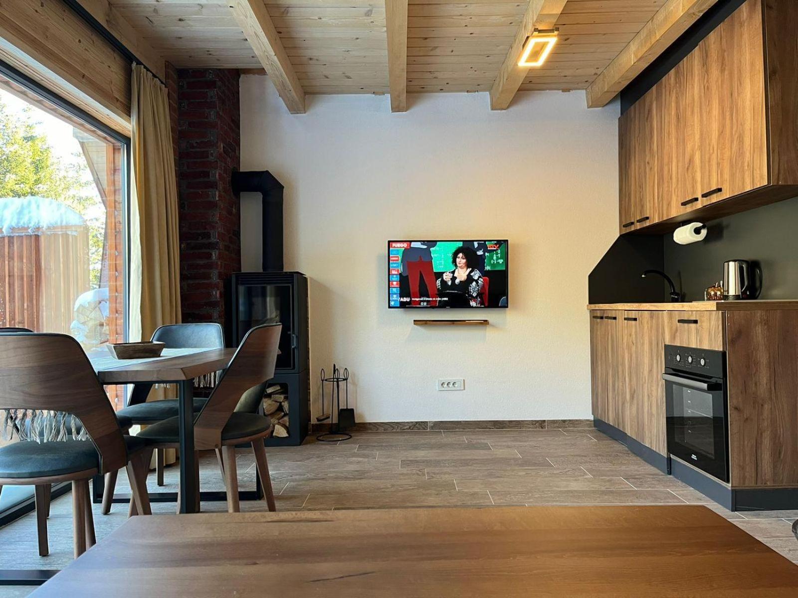 Bujtinat Lisa Apartment Boge Exterior photo