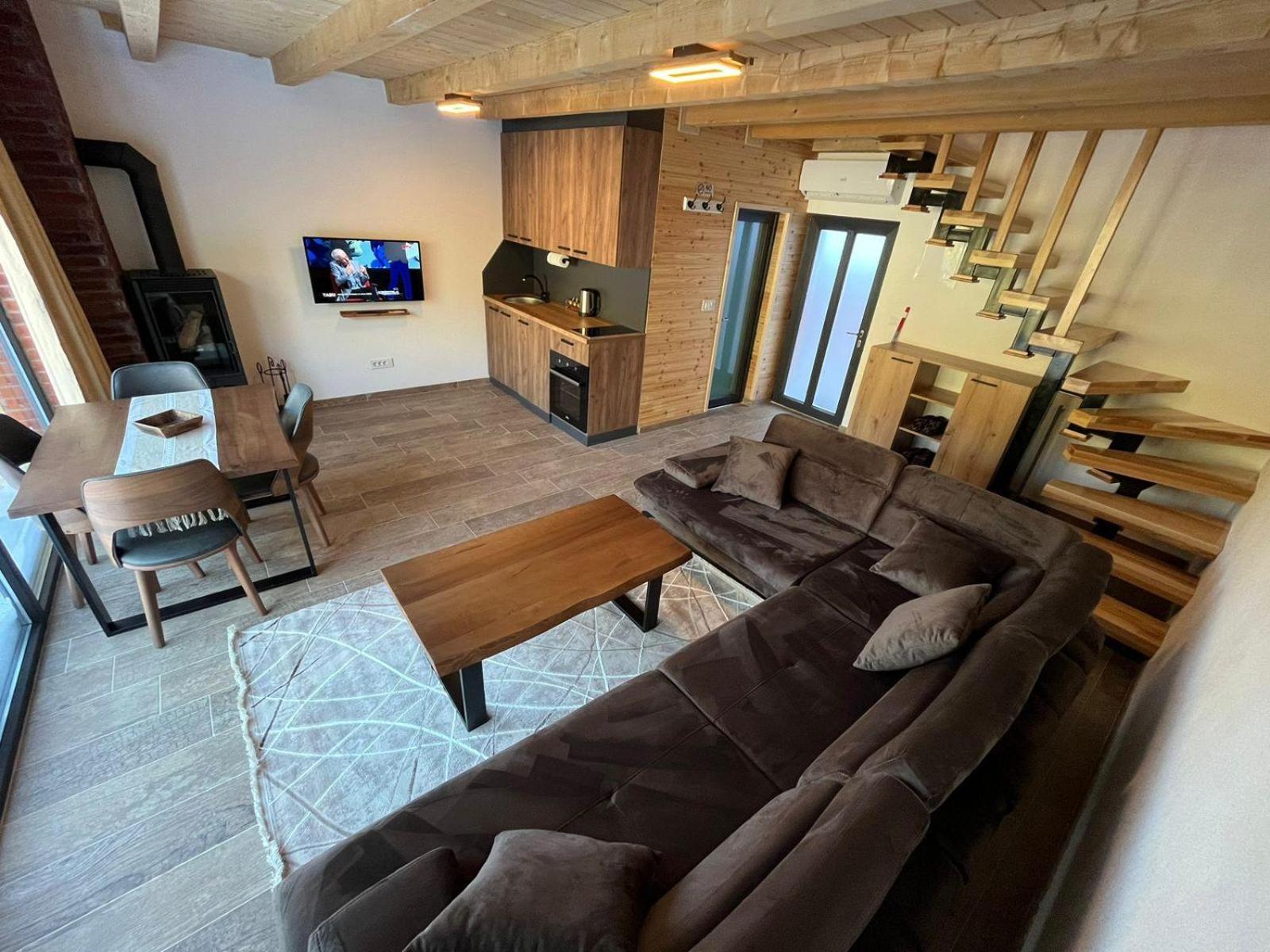 Bujtinat Lisa Apartment Boge Exterior photo